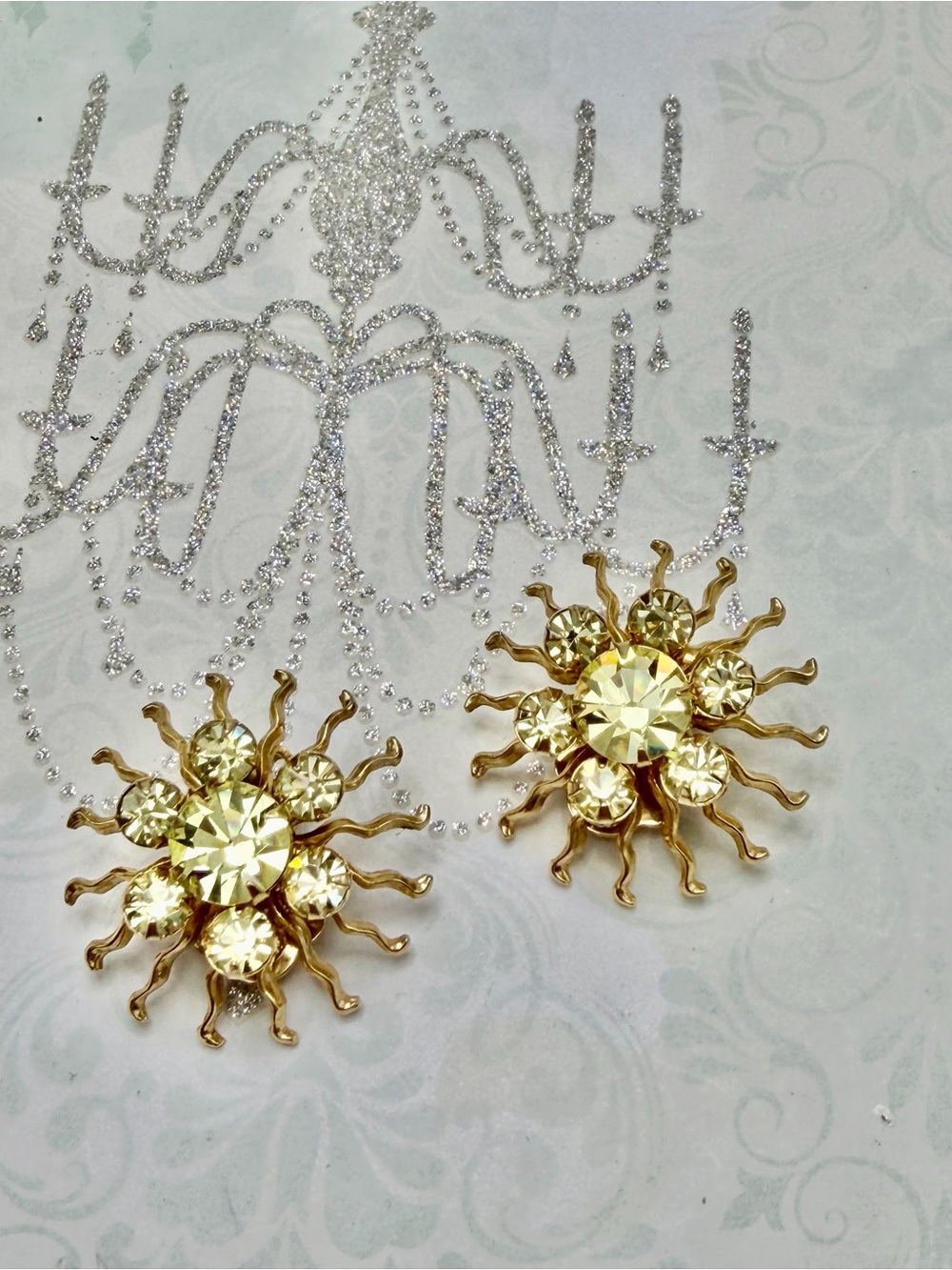 🦃🦃🦃Vintage Starburst Jonquil clip earrings